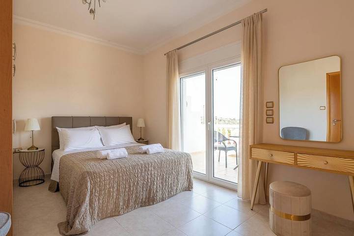 Ferienhaus für 10 Personen, mit Garten und Terrasse in Archangelos - 4