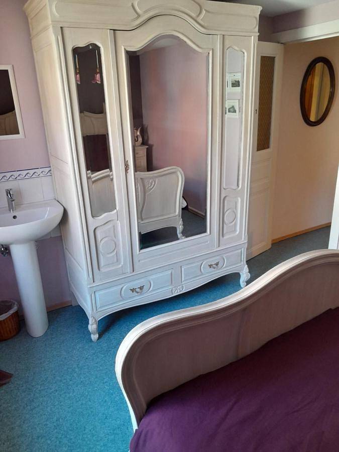 Location de vacances pour 14 personnes, avec terrasse, animaux acceptés dans Treignes - 2