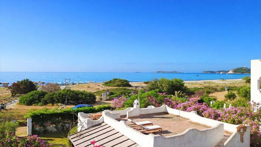 Villa für 5 Personen, mit Balkon und Terrasse sowie Garten und Ausblick in Simius