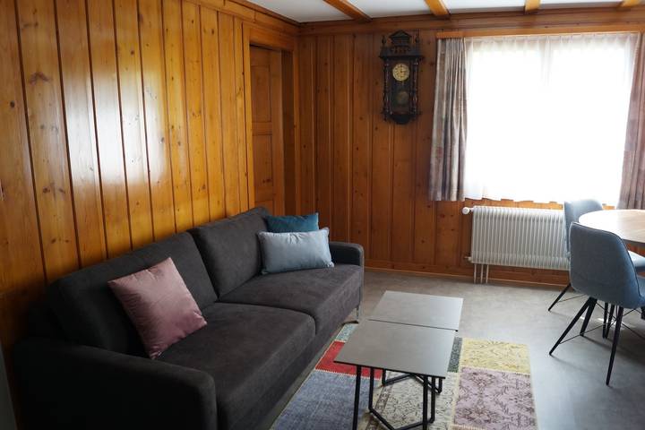 Ganze Ferienwohnung, Ferienhaus Schils - 5 Zimmerhaus mit Bad/Dusche in Flumserberg, Flums