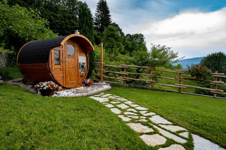 Ferienwohnung für 4 Personen, mit Balkon und Garten sowie Sauna - 1