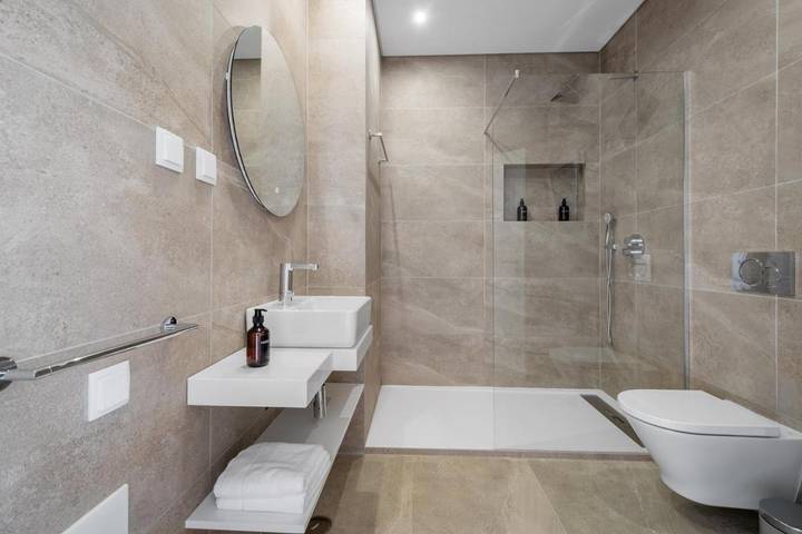 Casa rural para 3 personas, con terraza además de piscina y jardín en Faro (Portugal) - 4