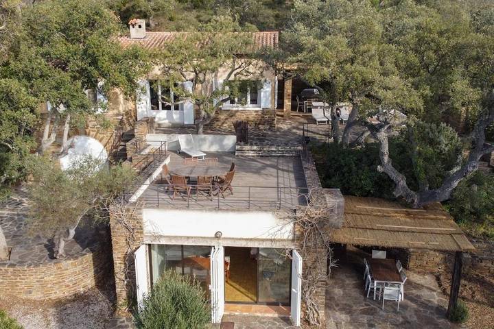 Villa voor 12 personen, with uitzicht and tuin as well as terras in Bormes-les-Mimosas