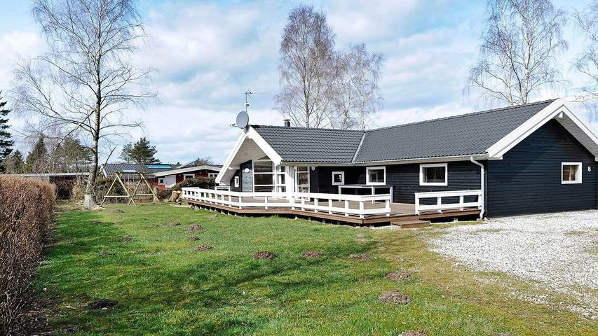 Ferienhaus für 11 Personen, mit Whirlpool und Sauna sowie Pool und Terrasse in Ostjütland - 4