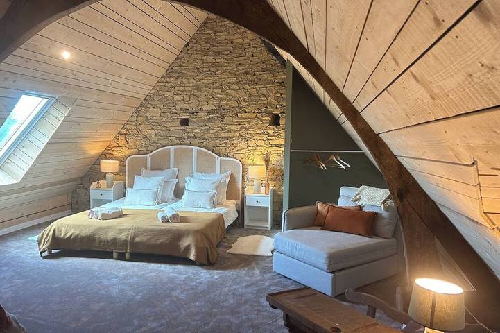 Location de vacances pour 16 personnes, avec terrasse et jardin à Tréal - 4