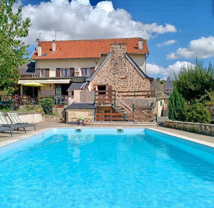 Maison d’hôte pour 3 personnes, avec piscine et terrasse
