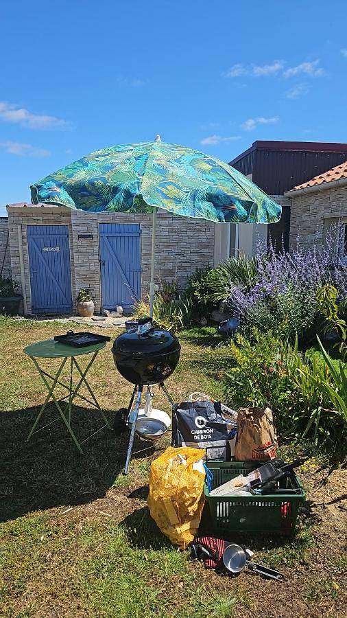 Maison piscine clos ,wifi, pas de chien , 2 chambres près de la mer in Bourgneuf-en-Retz, Côte de Jade