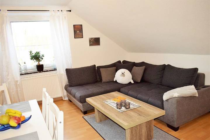 Ferienwohnung für 5 Personen, mit Terrasse und Garten in Fahretoft