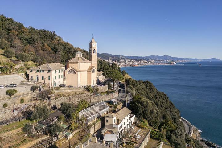 Appartamento intero, La Casa di Martina, Amazing Seaview - La Casa di Martina in Ponente (Genova), Genoa