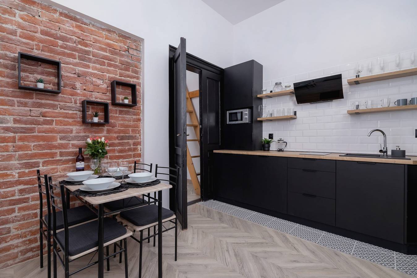 Cały apartament wypoczynkowy, Stylish Studio with a Mezzanine | In the Heart of Kazimierz in Kazimierz (Kraków), Kraków