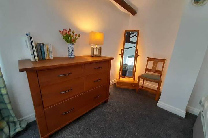Cosy but spacious, historic cottage on The Red House Estate in Yorkshire du Nord