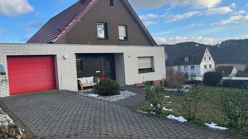 Ferienhaus für 7 Personen, mit Terrasse und Garten am Edersee