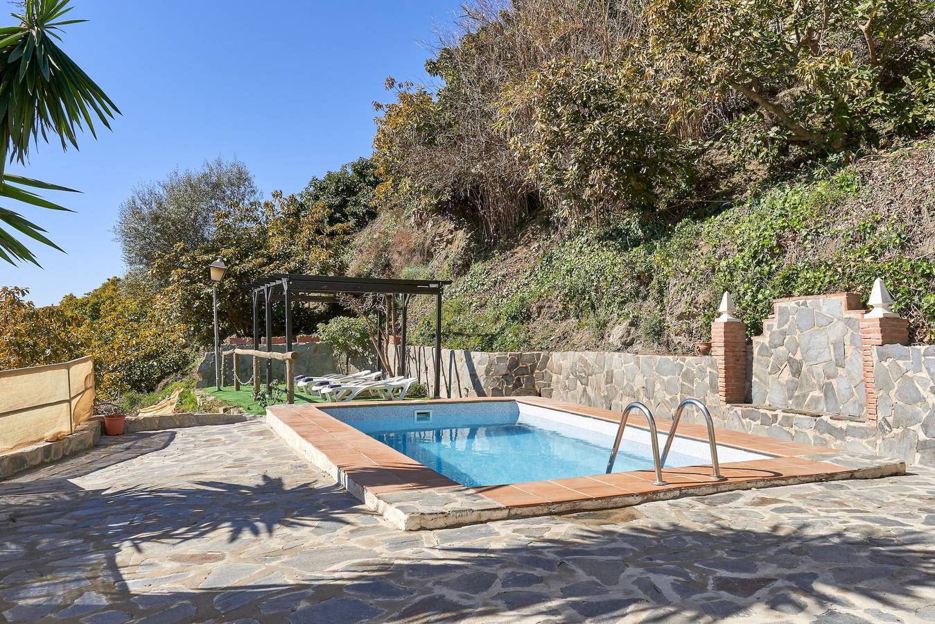 Casa de campo 'La Solana' con vistas al mar, piscina privada y Wi-Fi in Frigiliana, Costa del Sol