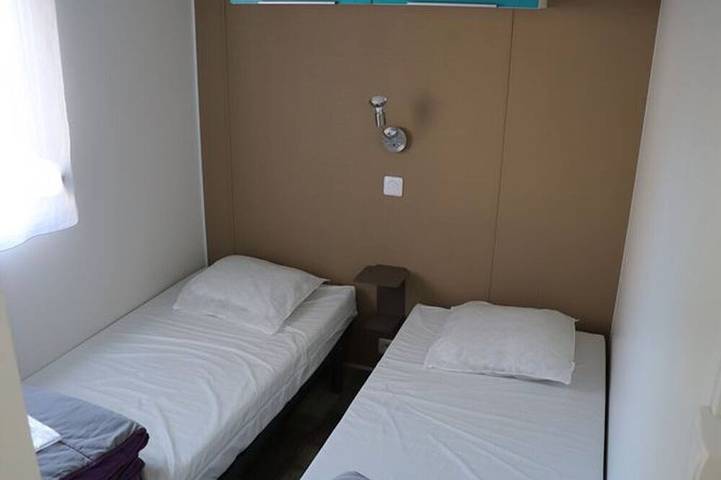 Mobil home pour 8 personnes à La Chaize-Giraud - 3