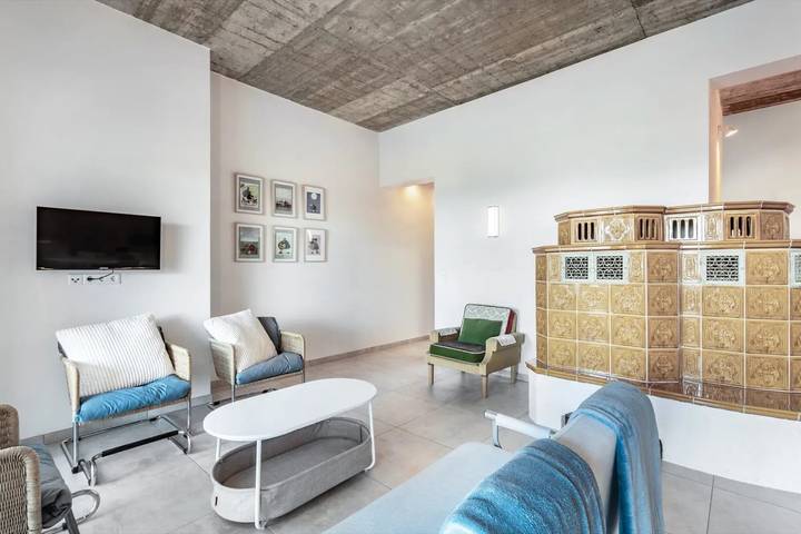 Appartement entier, Appartement « Suiten im Alten Berghotel Franziska » avec vue sur la montagne, jardin & Wi-Fi in Eslohe, Arrondissement du Haut-Sauerland