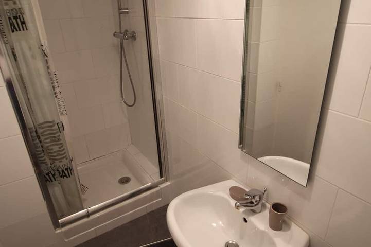 Gîte pour 4 personnes, avec jardin et jacuzzi ainsi que terrasse et piscine à Puyravault (Vendée) - 4