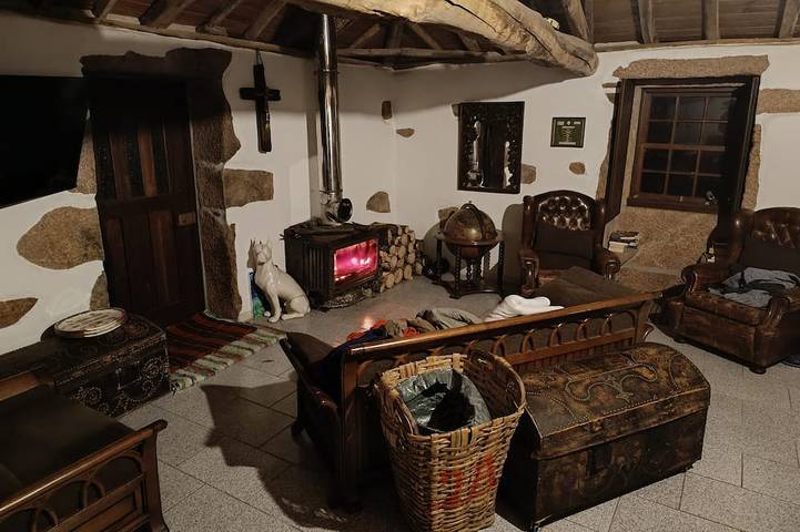 Gîte pour 5 personnes, avec piscine dans Ucanha - 2