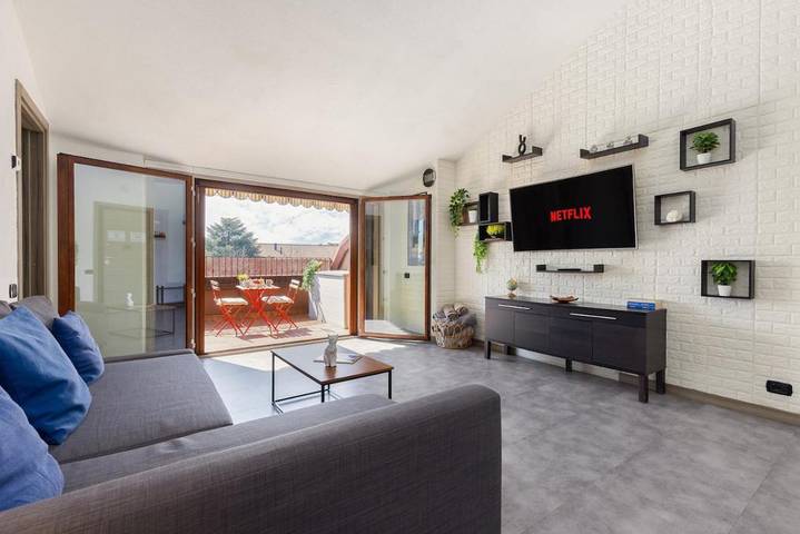 Appartamento per 6 persone, con balcone e panorama in Seriate
