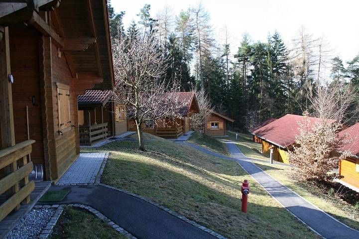 Ferienwohnung für 5 Personen, mit Balkon und Balkon/Terrasse sowie Terrasse und Pool in Stamsried - 3