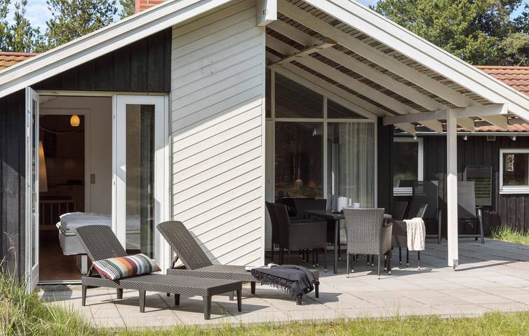 Ferienhaus für 6 Personen, mit Whirlpool und Terrasse sowie Sauna in Aalbæk - 3