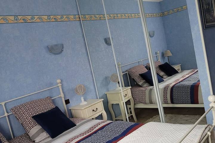 Country house at the foot of the Luberon in Lauris, Parque natural regional del Luberon