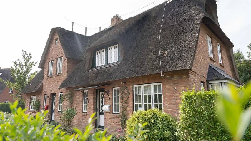Ferienhaus für 5 Personen, mit Terrasse und Garten sowie Sauna in Borgsum