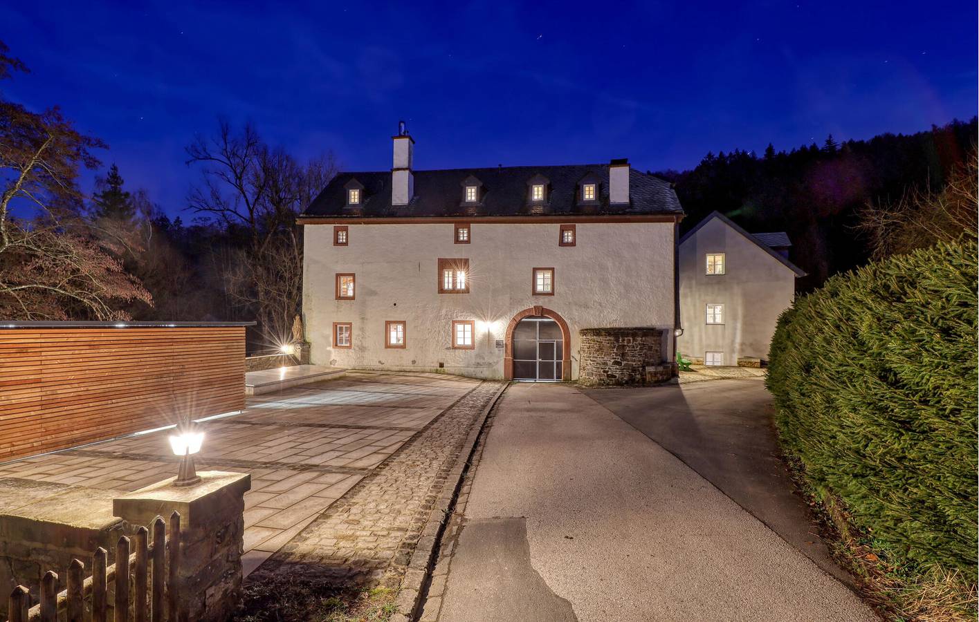 Gemütliche Wohnung mit Terrasse, WiFi & Parkplatz in Reipeldingen in Irrhausen, Eifelkreis Bitburg-Prüm
