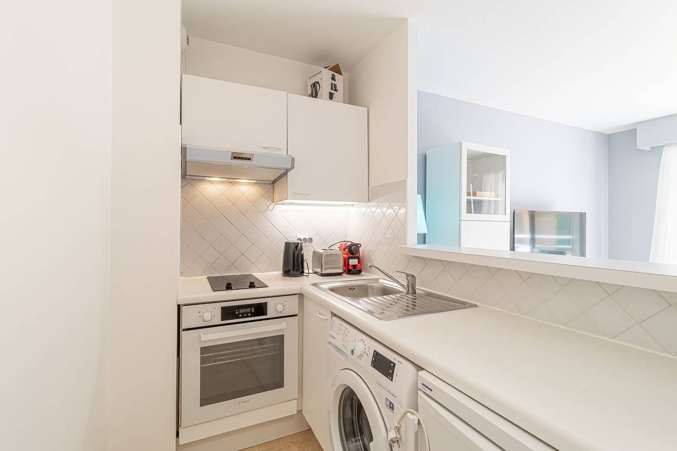 Appartement entier, 1 room apartment 1 minute from Monaco in Beausoleil, Côte méditerranéenne (France)