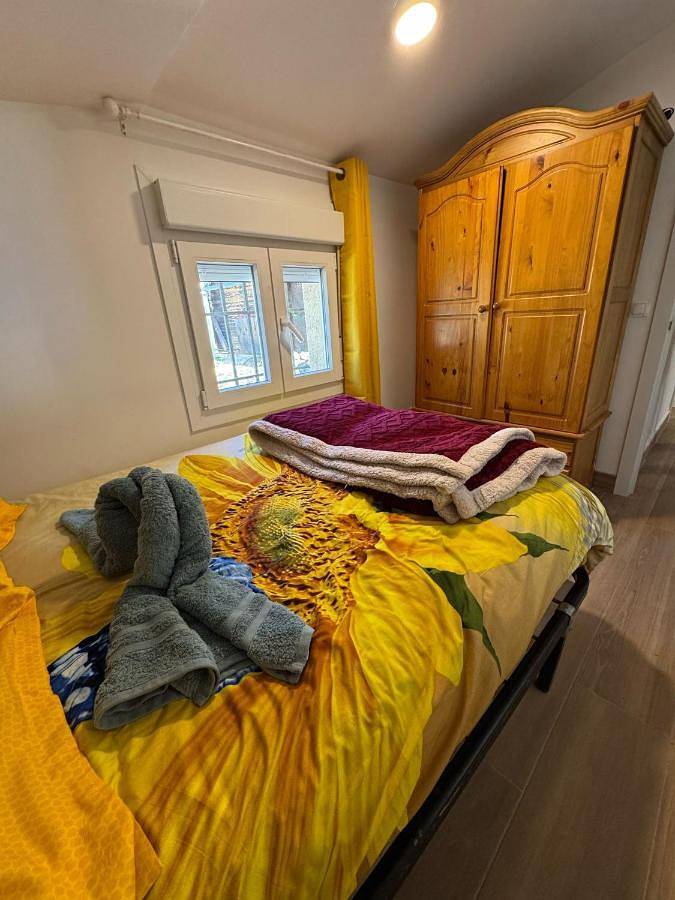 Casa rural para 2 personas, con jacuzzi y jardín, Se admiten mascotas en Sierra Norte - 2