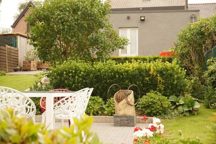 Gîte pour 2 personnes, avec vue et jardin à Leeuw-Saint-Pierre - 2