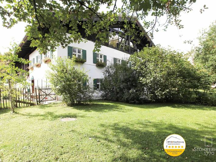Schloss für 15 Personen, mit Terrasse und Garten sowie Ausblick in Bayern