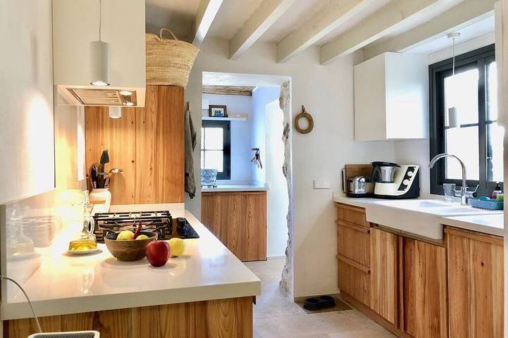 Ferienhaus für 4 Personen, mit Terrasse und Garten in Genova