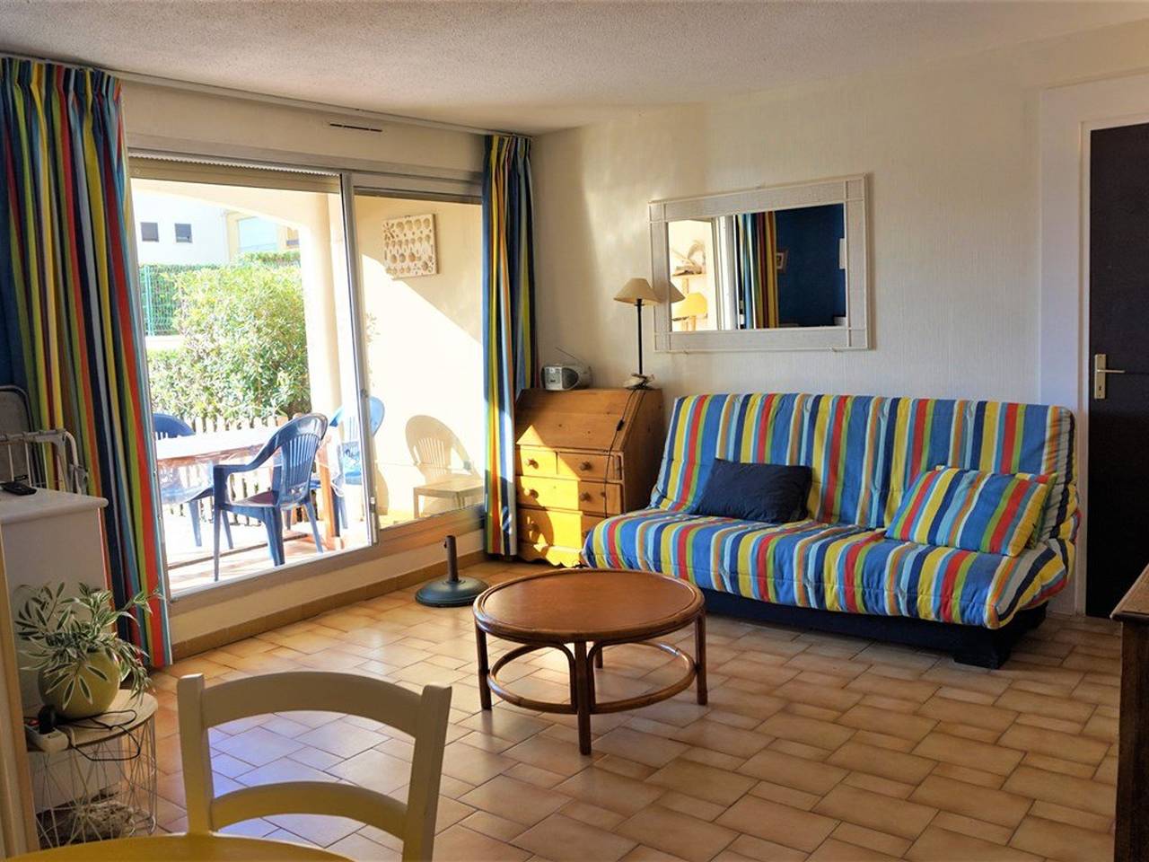 Entire apartment, Stunning T2 with garden and parking, Cap d'Agde in Cap d'Agde, Agde