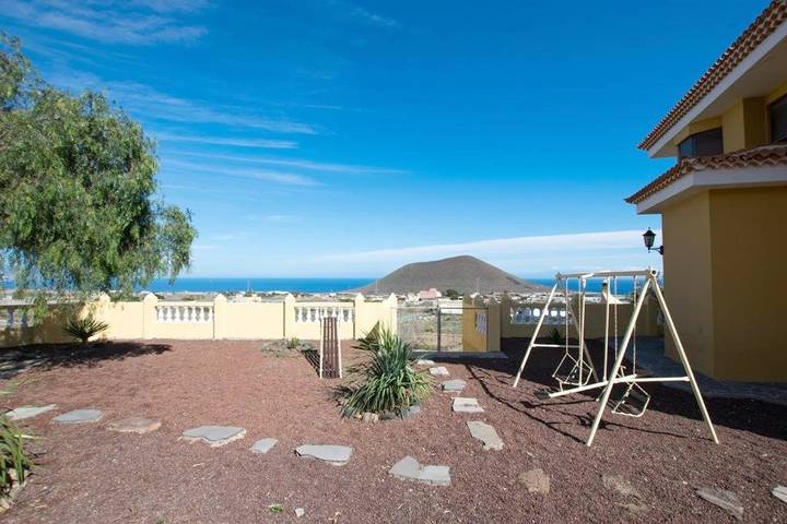 Casa rural para 12 personas, con Terraza además de Jardín y Piscina en Güímar - 4