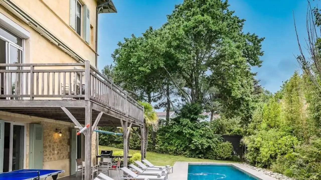 Appartamento vacanze a Gironde a partire da 1259€ a notte