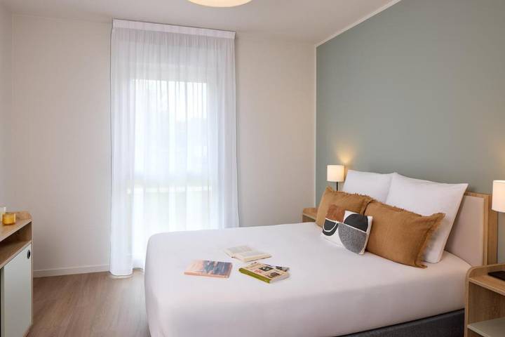 Appart’hôtel pour 2 personnes, avec jardin et balcon