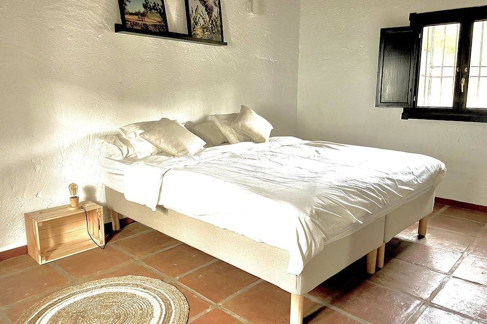 Magnificent Finca with swimming pool. Panoramic sea view in Benalgabón, Rincón de la Victoria