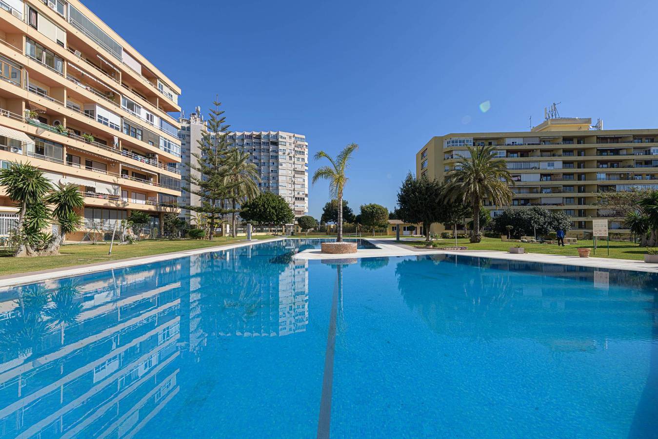 Apartamento vacacional entero, Estudio La Colina - Encantador estudio en bonito complejo con piscina comunitaria en Torremolinos. in La Colina Torremolinos, Torremolinos
