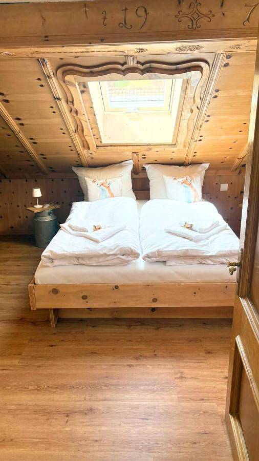 Ferienwohnung für 2 Personen, mit Balkon und Ausblick in Geigenbaumuseum Mittenwald - 4