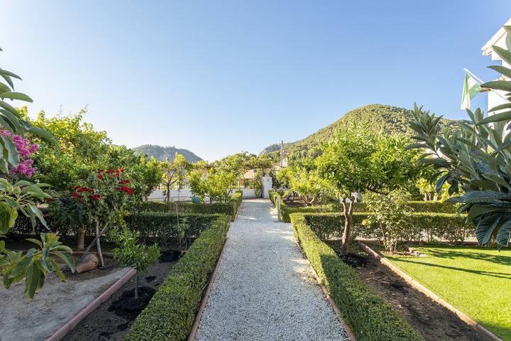 Casa rural para 14 personas, con jardín en Valle de Lecrín - 2