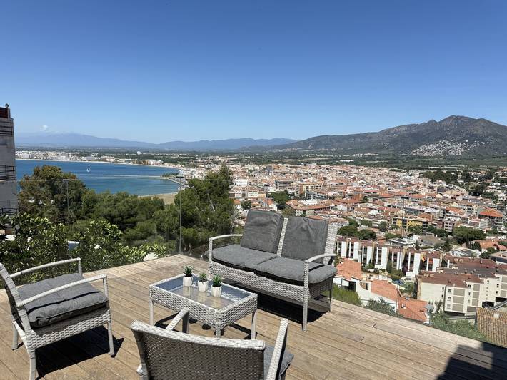 Villa für 6 Personen, mit Balkon/Terrasse in Roses - 4