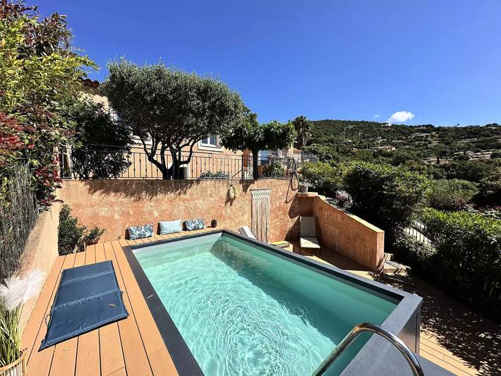 Villa pour 6 personnes, avec piscine à La Londe-les-Maures