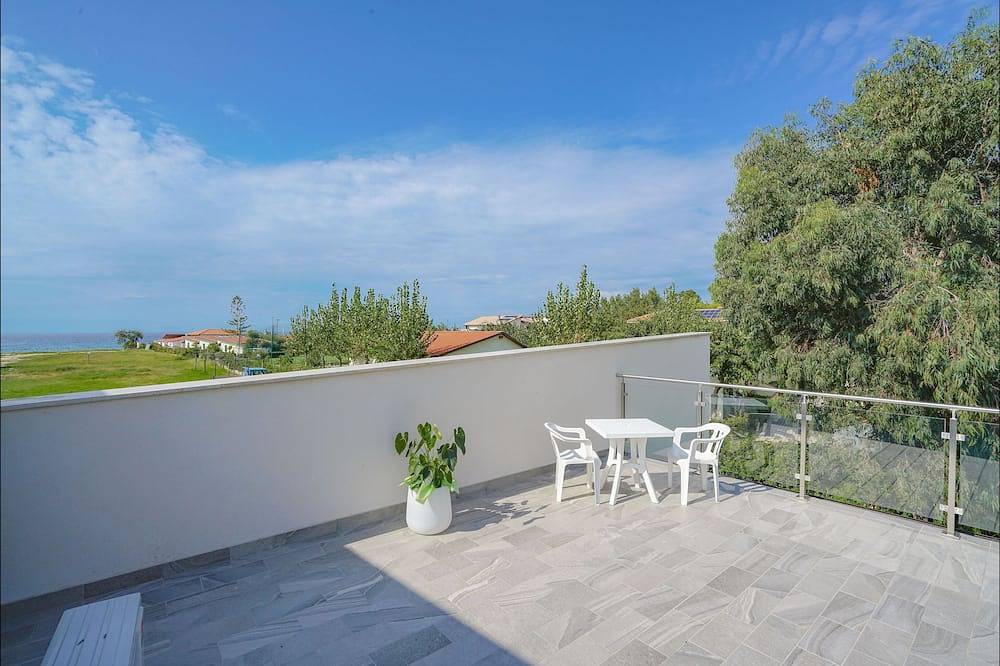 Apartamento entero, Apartamentos Confort in Zambrone, Provincia de Vibo Valentia