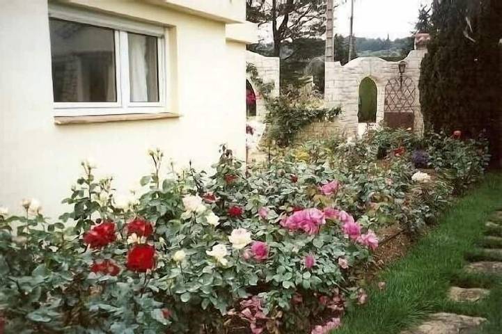 Location de vacances pour 3 personnes, avec Jardin à Ollioules