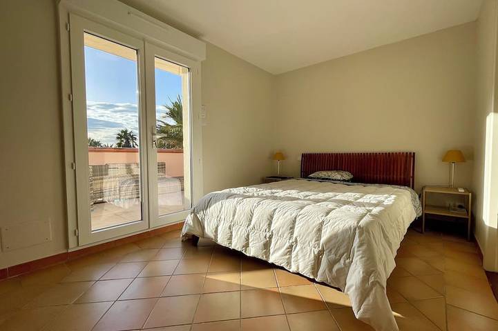 Location de vacances pour 5 personnes, avec terrasse et piscine dans Golf Bluegreen Sainte-Maxime - 3