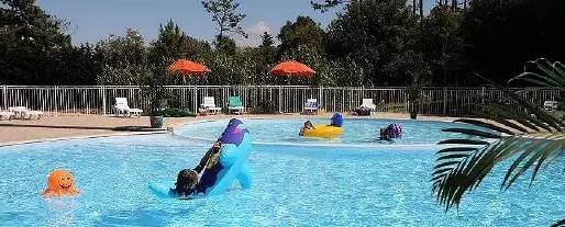 Entire studio, Studio 2 People in Saint-Georges-d'Oléron, Côte de Beauté