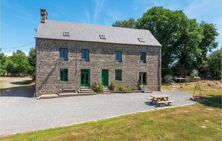 Location de vacances pour 15 personnes, avec piscine à Saint-Clément-Rancoudray - 2