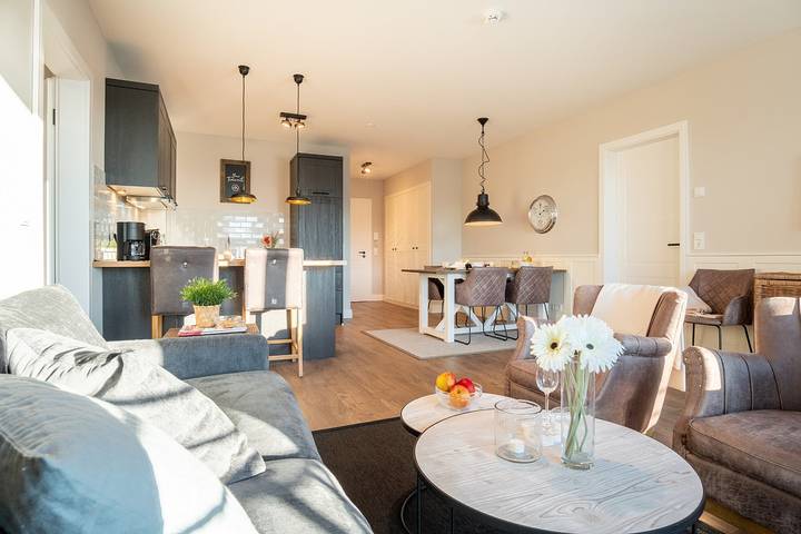 Ferienwohnung für 4 Personen, mit Balkon und Meerblick - 1