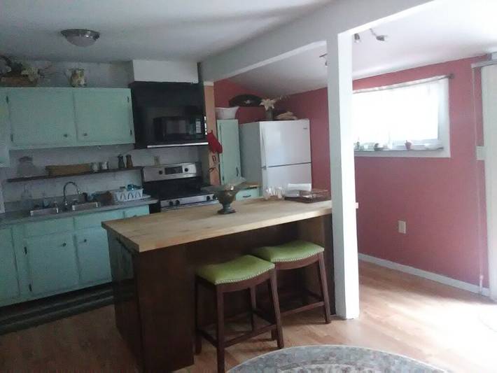 Vacation rental for 4 people, with yard and terrace in Saratoga Springs