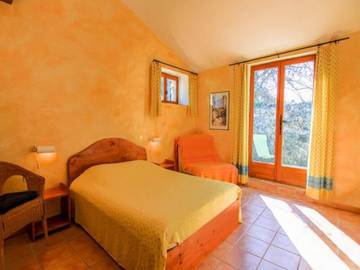 Location De Vacances pour 8 Personnes dans Flayosc, Région de Draguignan, Photo 2